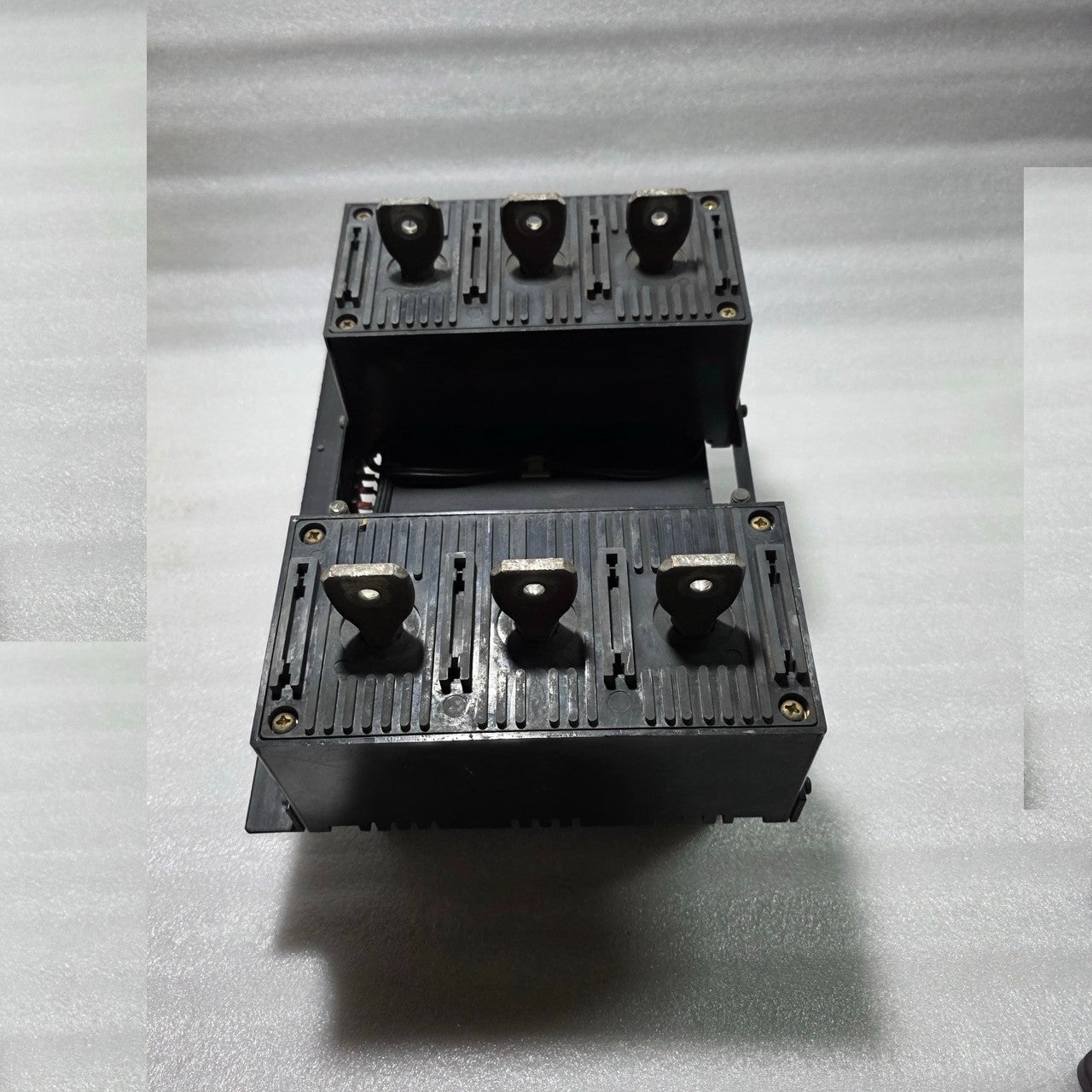 MITSUBISHI ABE 203-S AIR CIRCUIT BREAKER 104 A