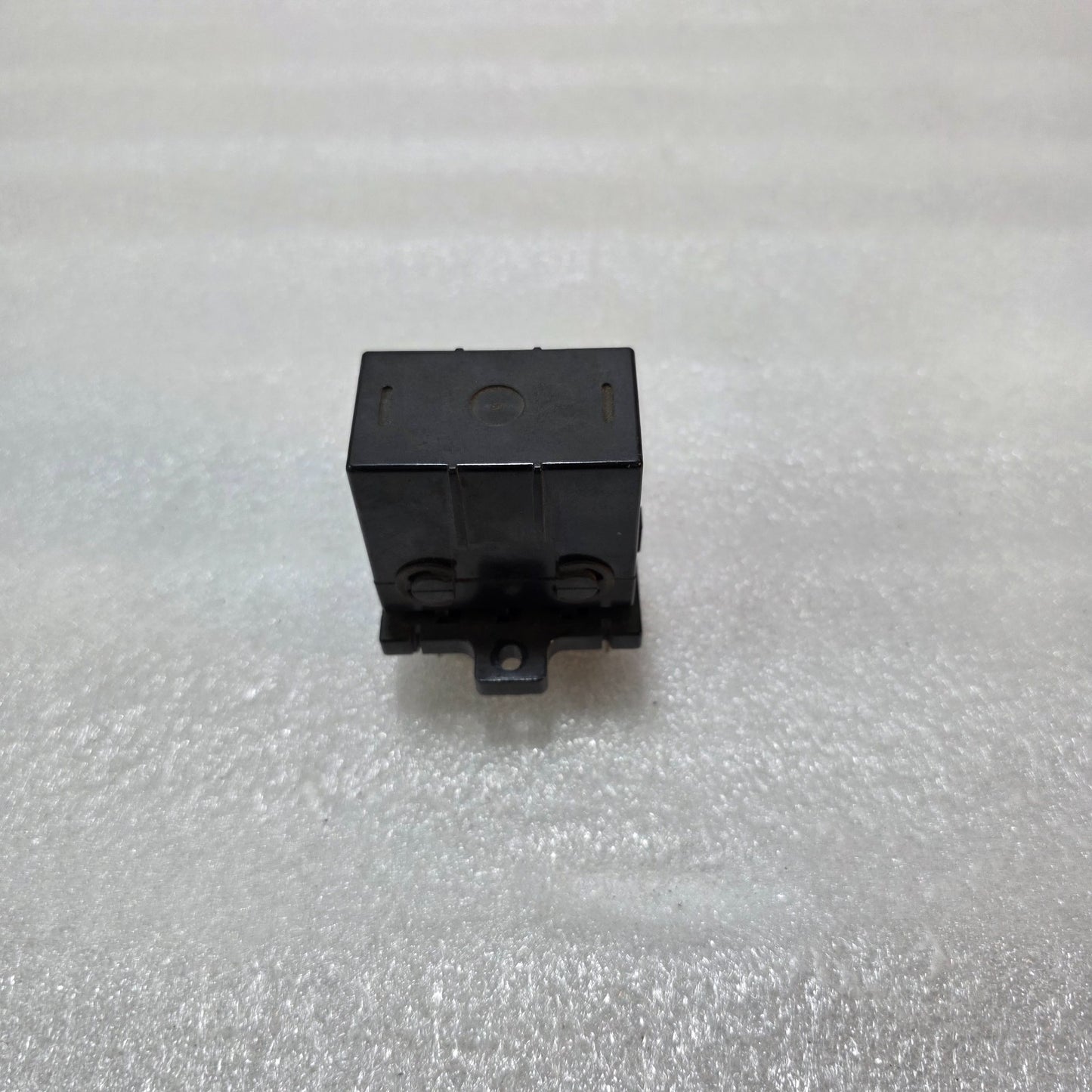 MATSUSHITA ELECTRIC VC15FA POWER RELAY CONTACTOR BW5152102K COIL VOLTAGE 100V