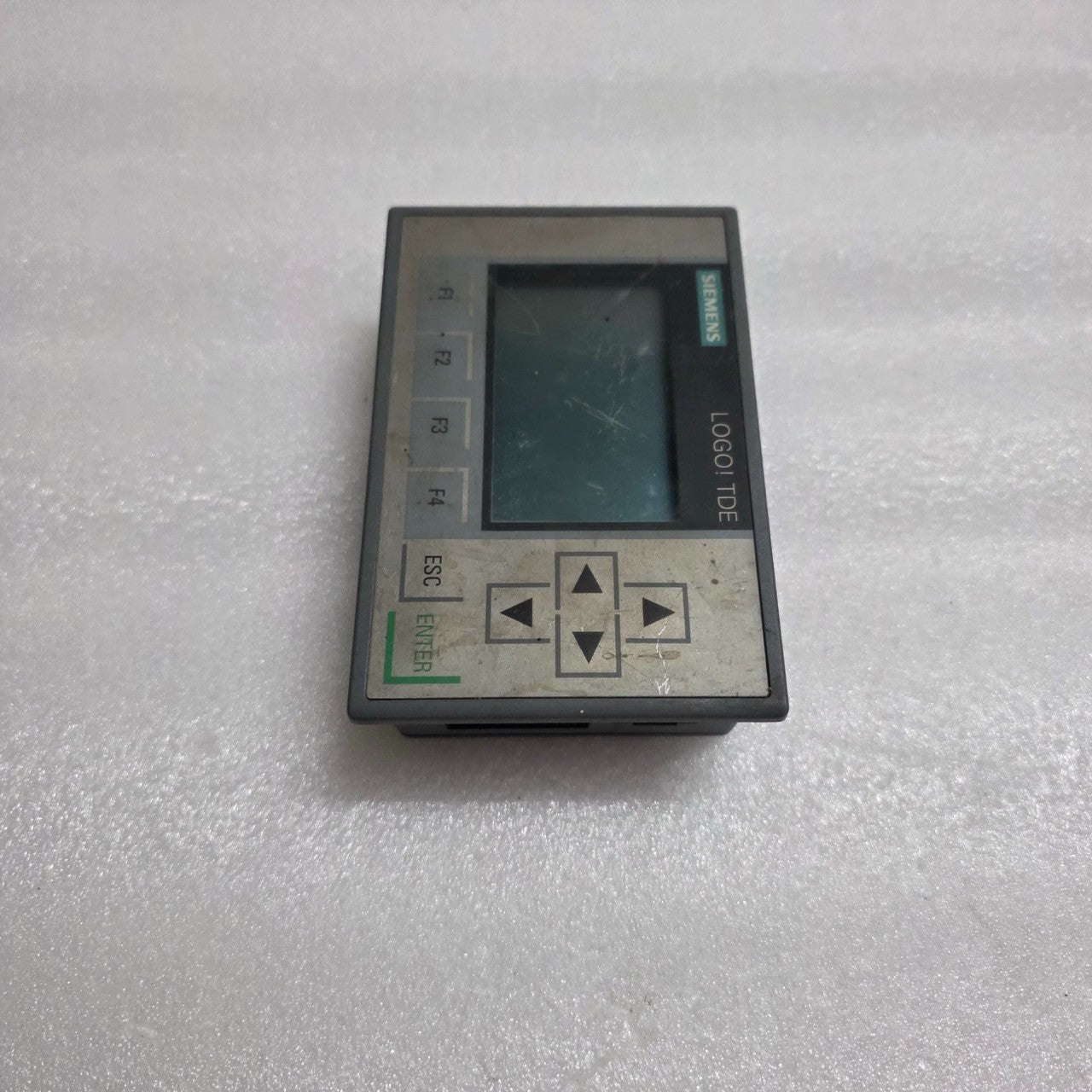 SIEMENS AG LOGO TDE 6ED1055-4MH00-0BA1 OPERATOR PANEL ACCESSORY 12/24V