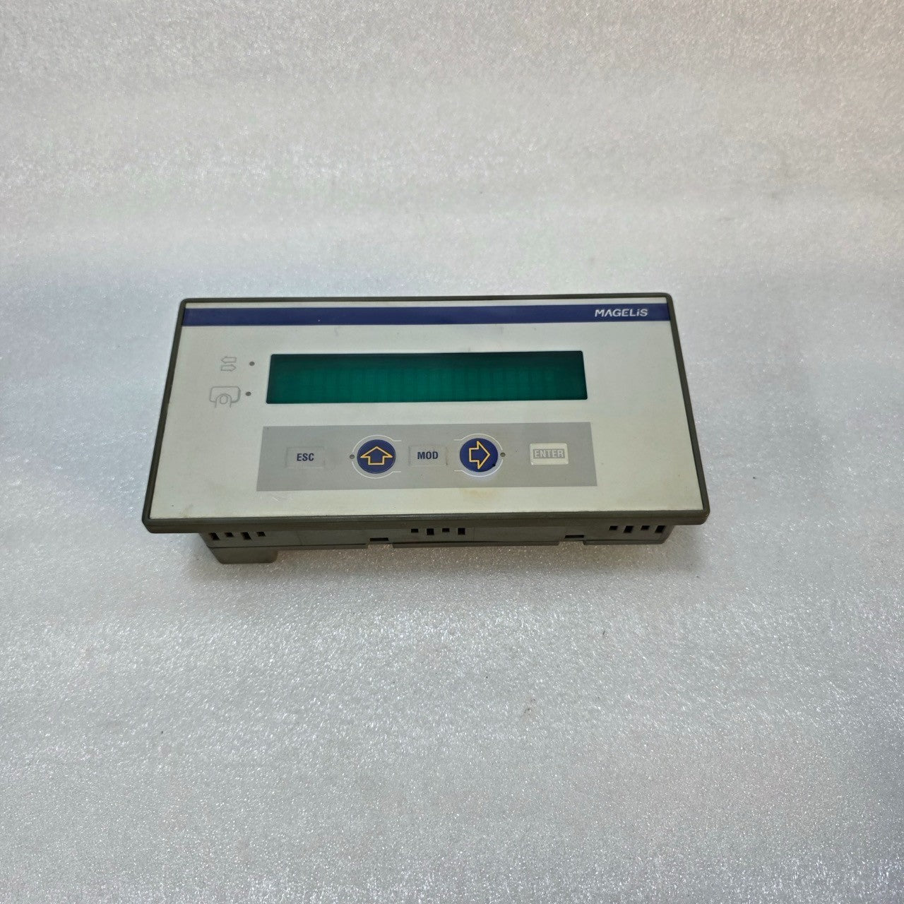 MODICON XBT H012110 OPERATOR INTERFACE HMI, 24V DC, 10W – SQUARE D / TELEMECANIQ