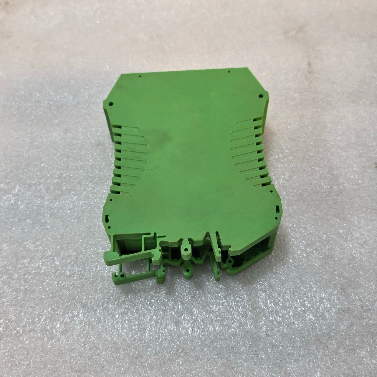 RELIANCE REBTT-220VAC-2Z-A SWITCHING-ON DELAY RELAY 220V AC