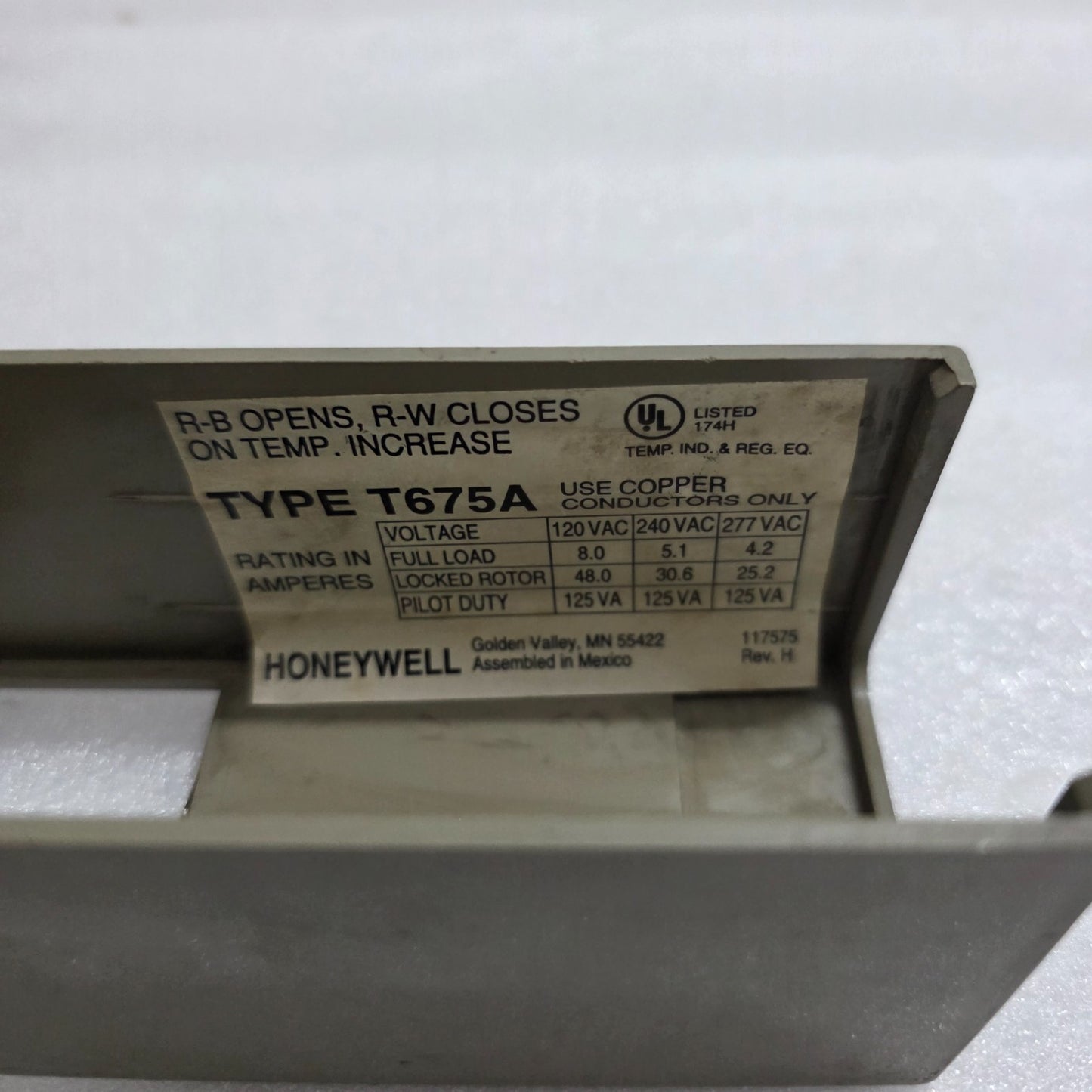 HONEYWELL T675A REMOTE BULB THERMOSTAT