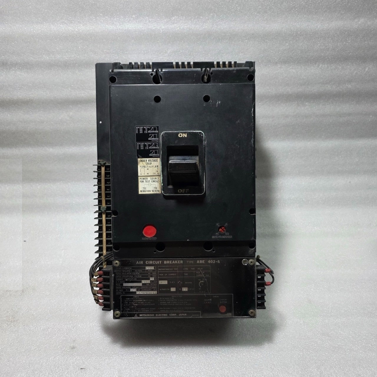 MITSUBISHI ABE 402-S AIR CIRCUIT BREAKER 286A