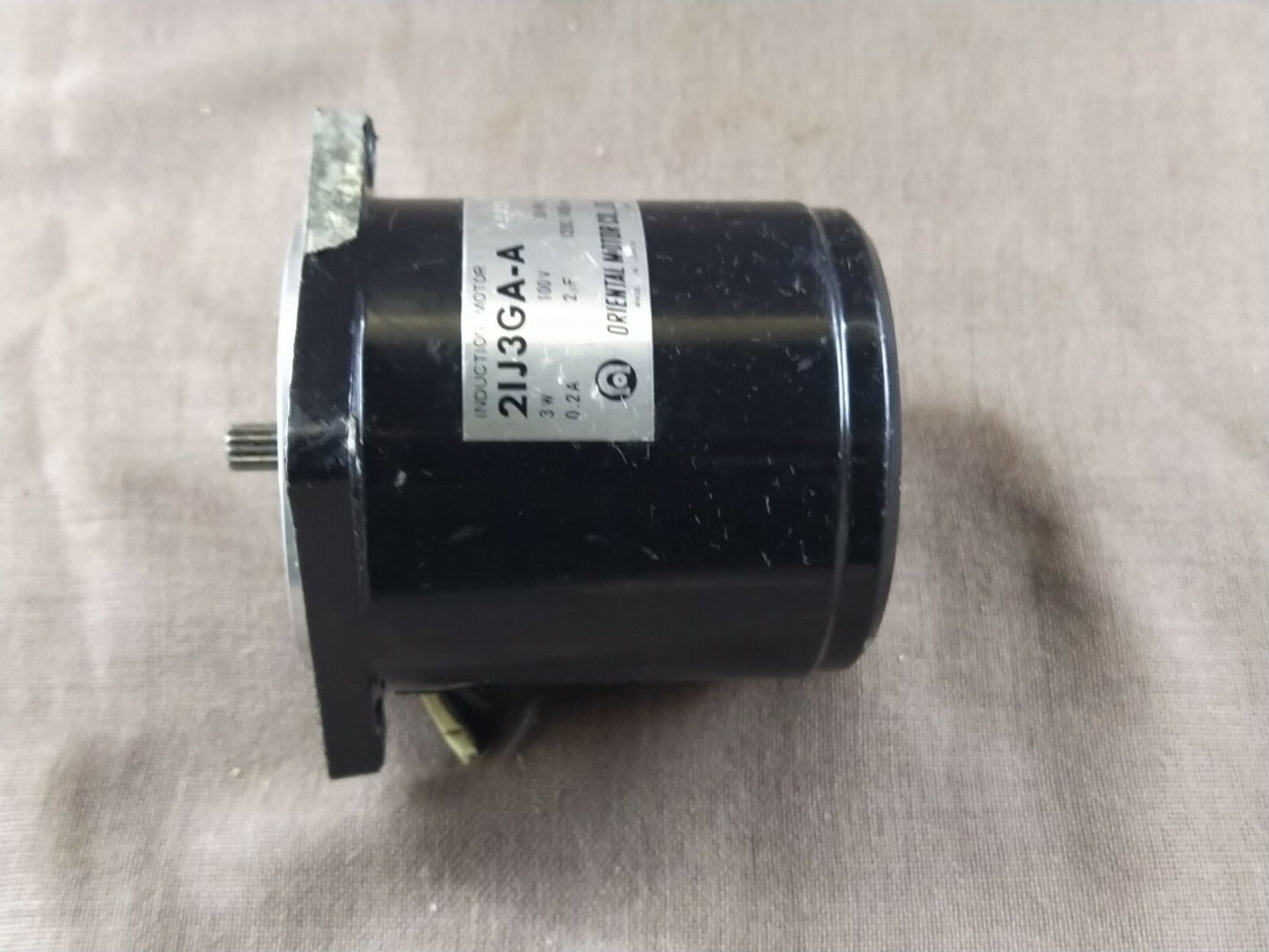Oriental Motor 2IJ3GA-A Induction Motor 2IJ3GAA 100V 3W 1200-1450 RPM