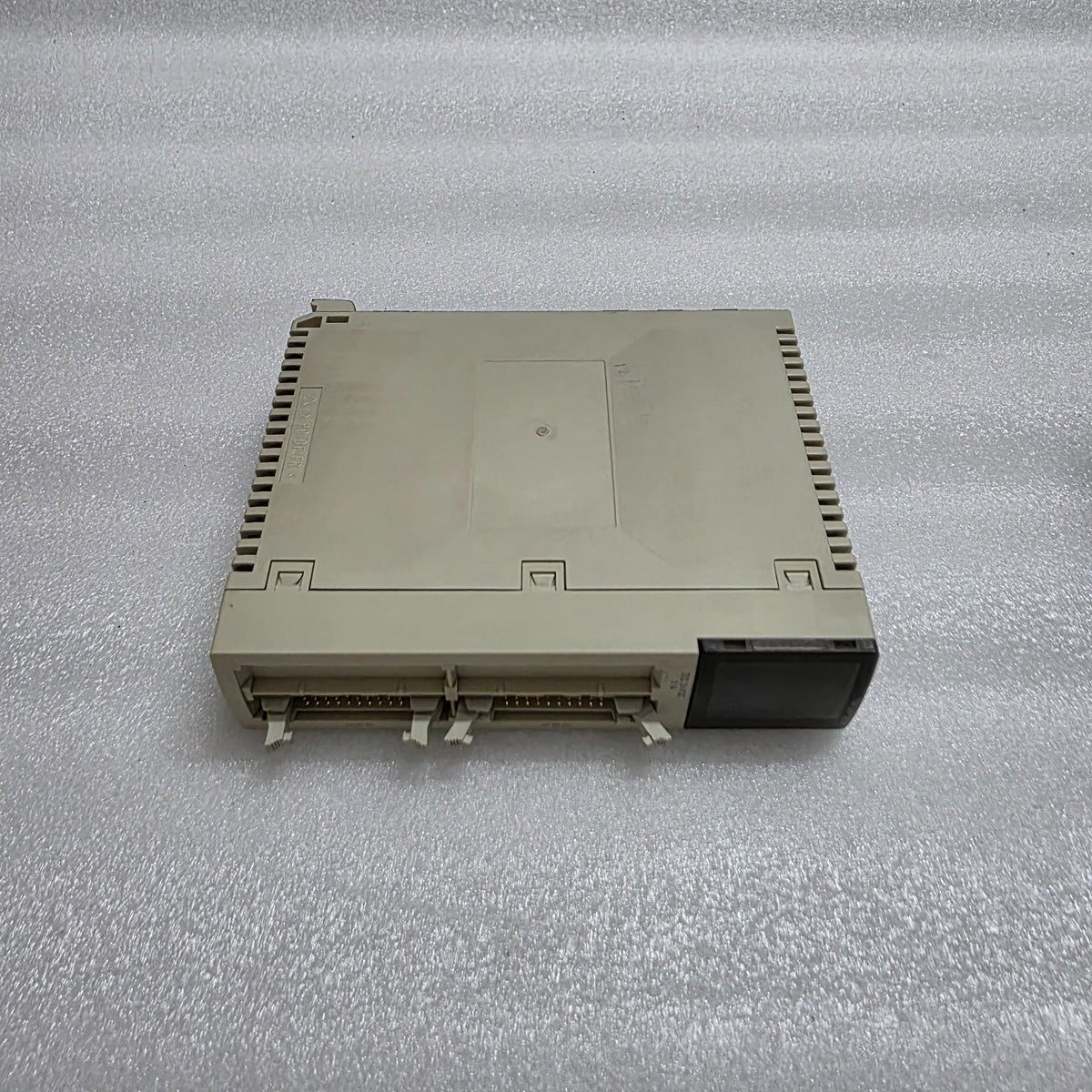TSXDSY32T2K DISCRETE OUTPUT MODULE