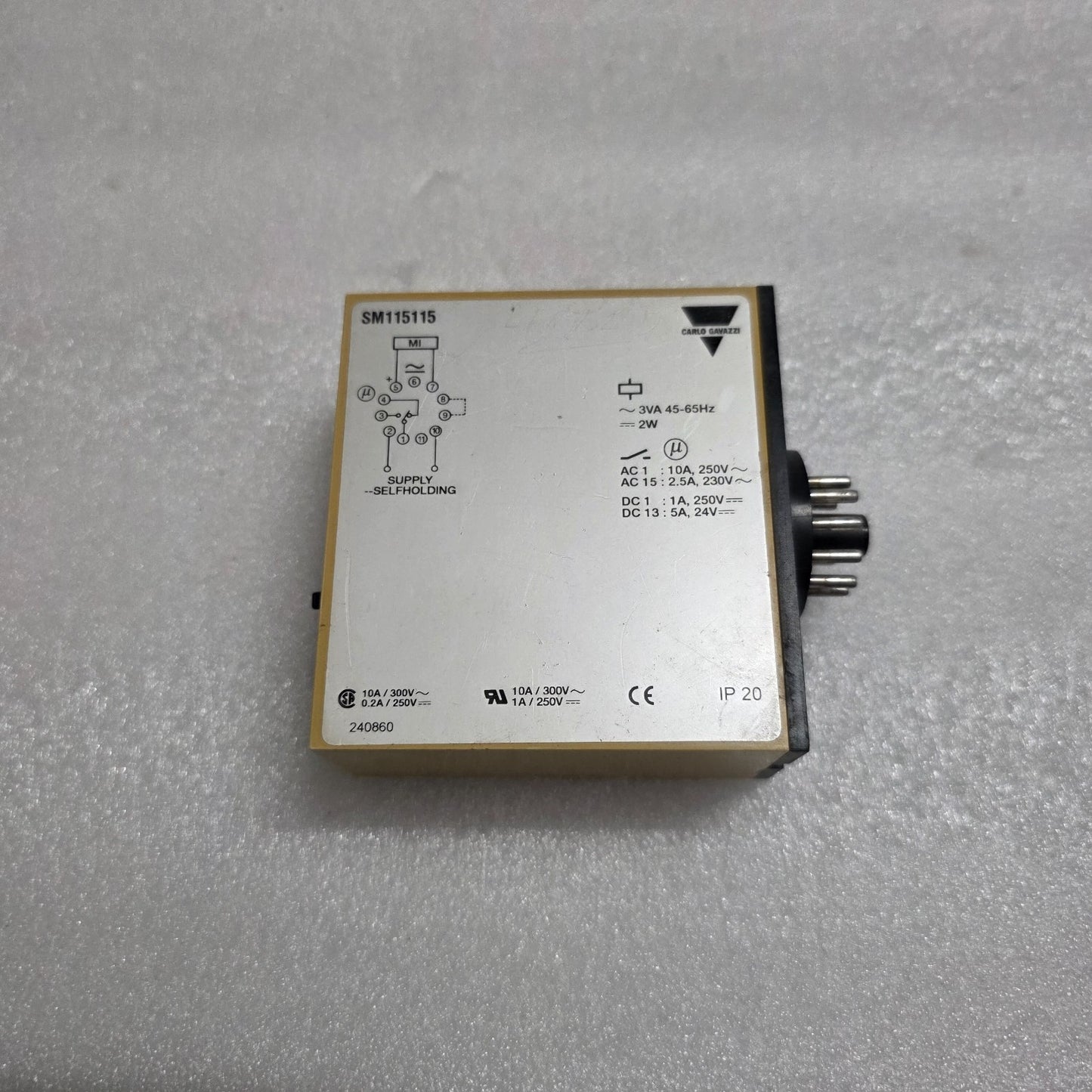 CARLO GAVAZZI SM 115 115 CURRENT LEVEL MONITORING RELAY SM115115