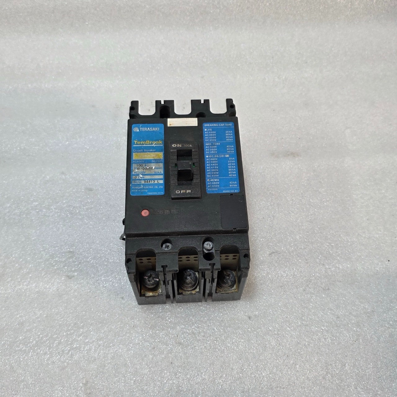 TERASAKI XH100NS 3-POLE CIRCUIT BREAKER 100A
