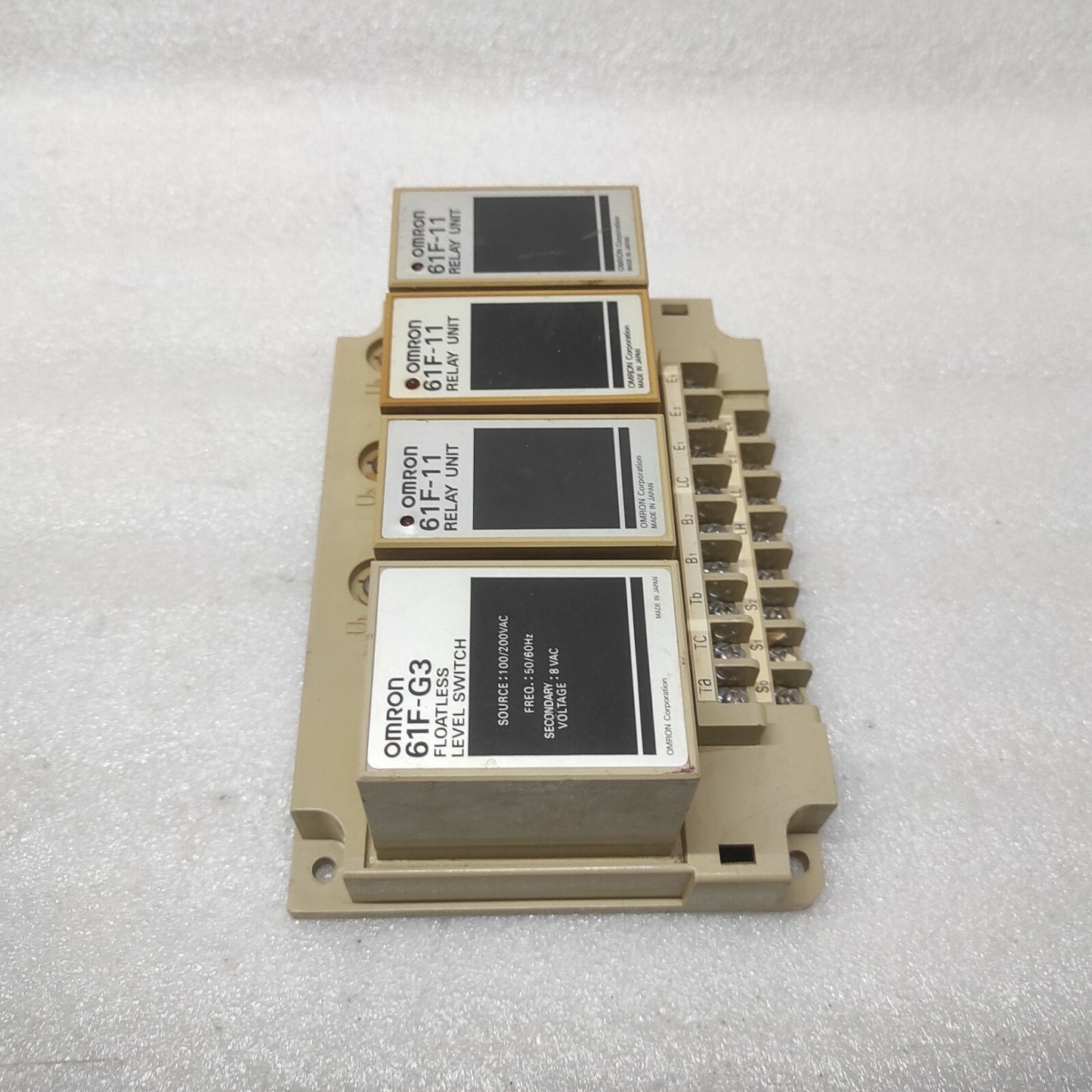 OMRON 61F-G3 FLOATLESS LEVEL SWITCH 61F-11 RELAY UNIT