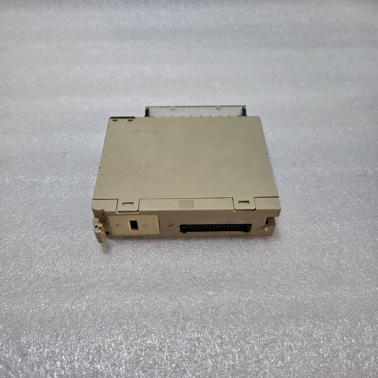 5 UNIT X OMRON C200H-OD212 TRANSISTOR OUTPUT MODULE LOT OF 5 UNIT