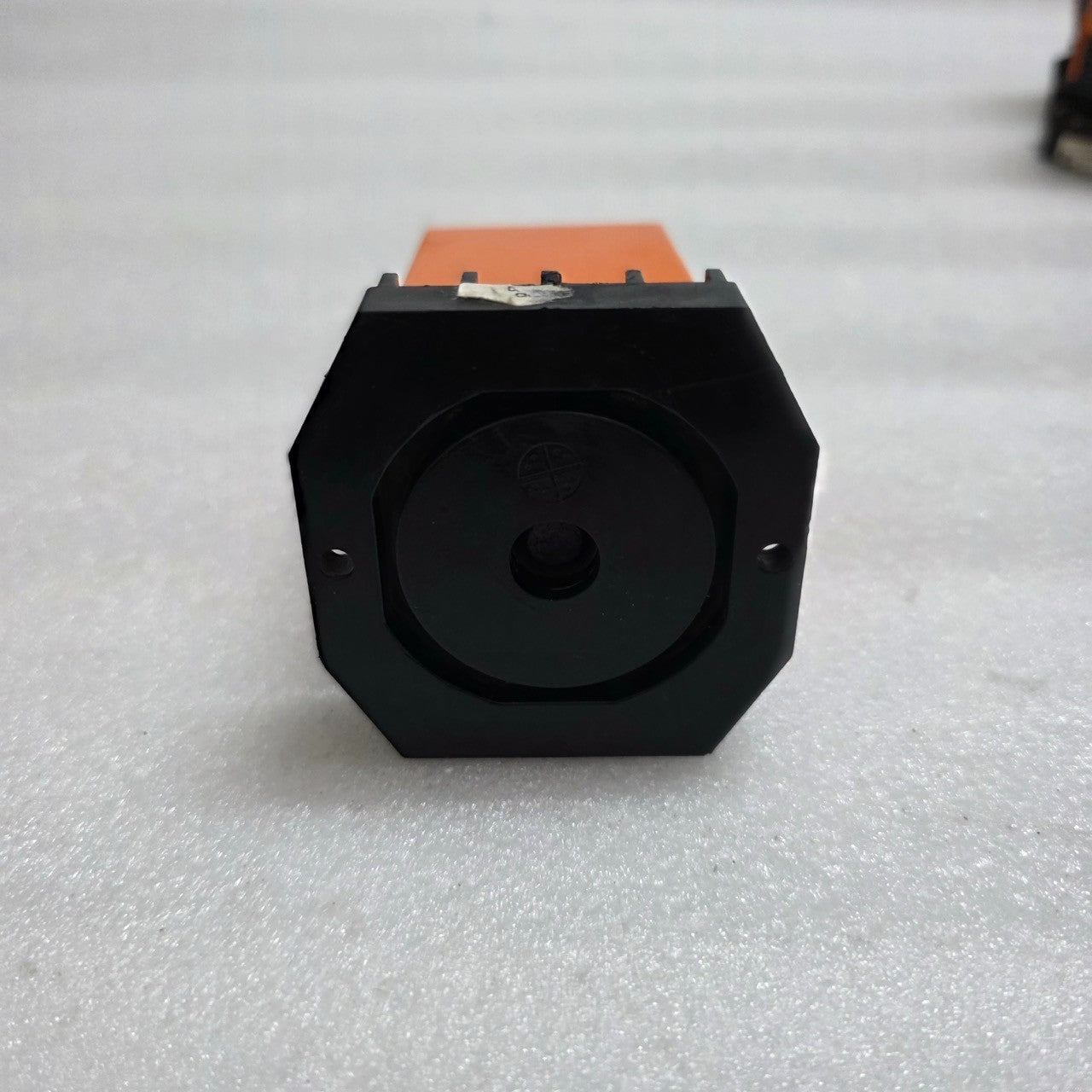 SYRELEC LIR.T CURRENT CONTROL RELAY 110V