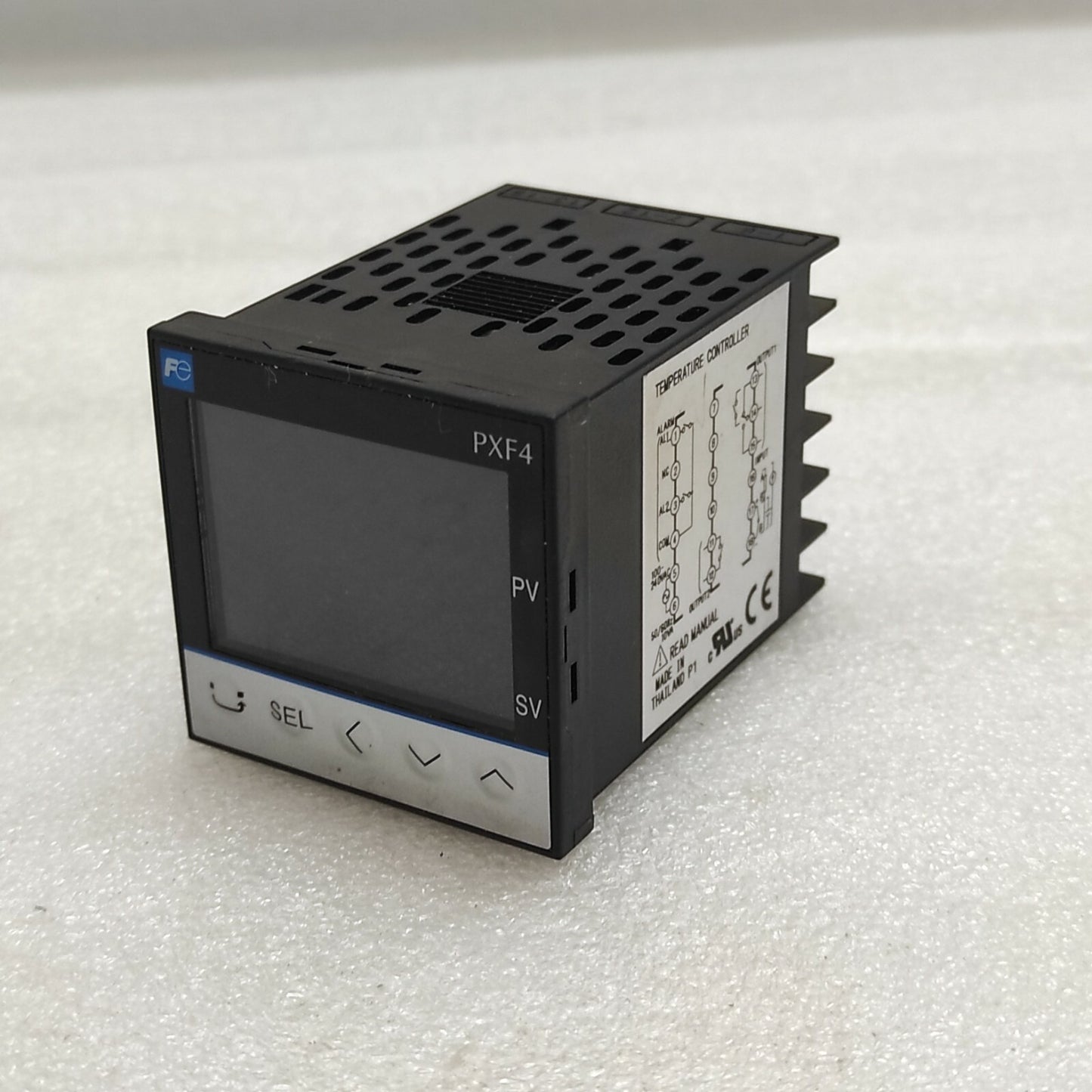 FUJI ELECTRIC PXF4 TEMPERATURE CONTROLLER PXF4ABY2-1V100-P 100-240V 48X48 MM