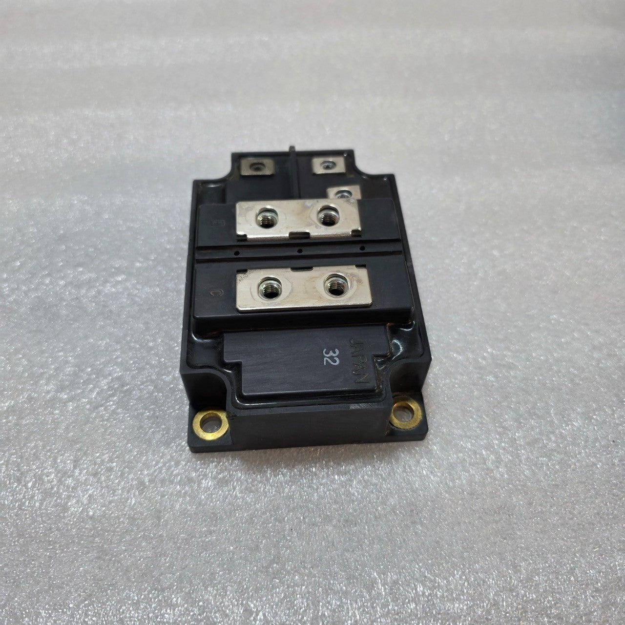 2 UNIT X MITSUBISHI MG360V1US41 N-CHANNEL IGBT POWER MODULE X LOT OF 2