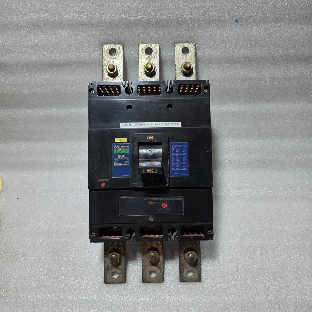MITSUBISHI NF600-CS 3-POLE CIRCUIT BREAKER 600A