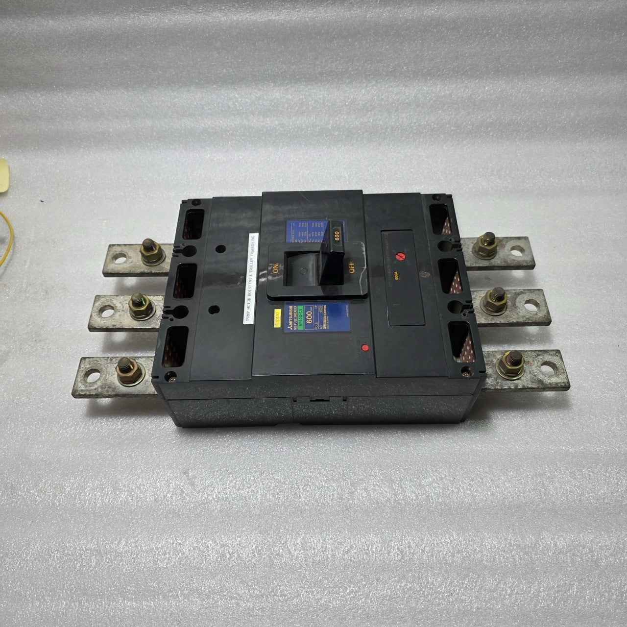 MITSUBISHI NF600-CS 3-POLE CIRCUIT BREAKER 600A