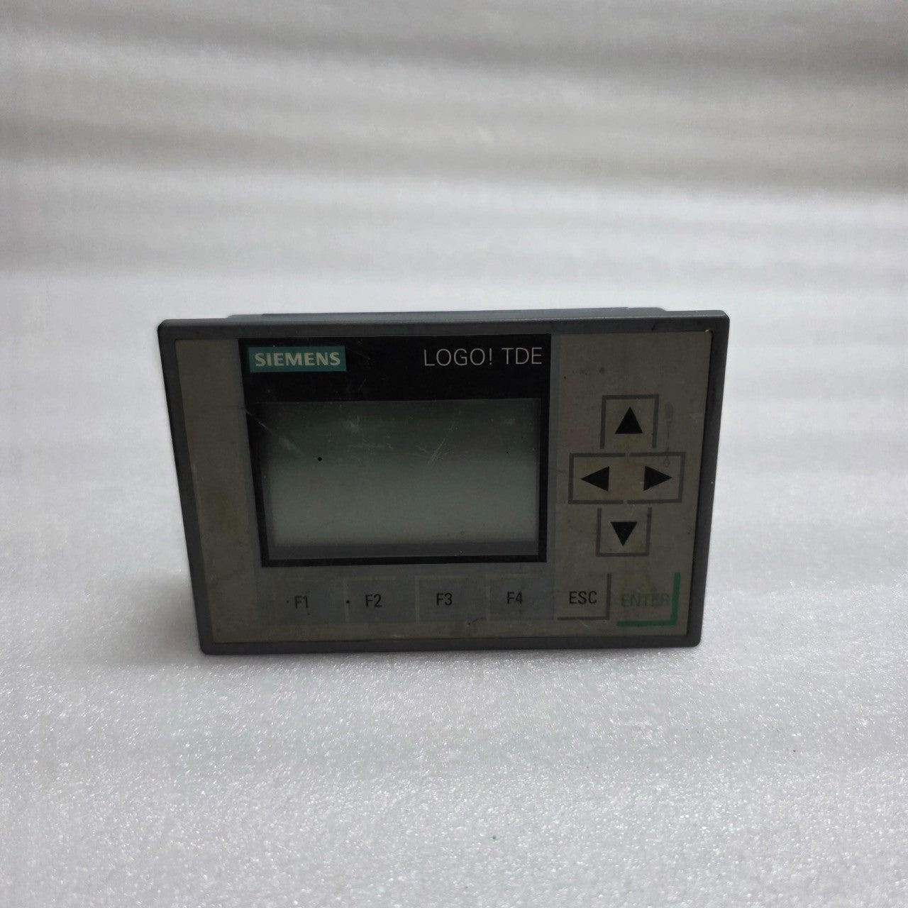 SIEMENS AG LOGO TDE 6ED1055-4MH00-0BA1 OPERATOR PANEL ACCESSORY 12/24V