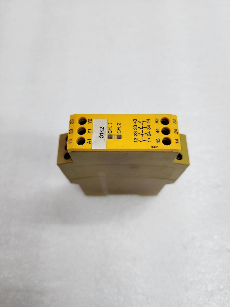 PILZ PZE X4 24VDC 4N/O SAFETY RELAY 774585 - ARE Marine