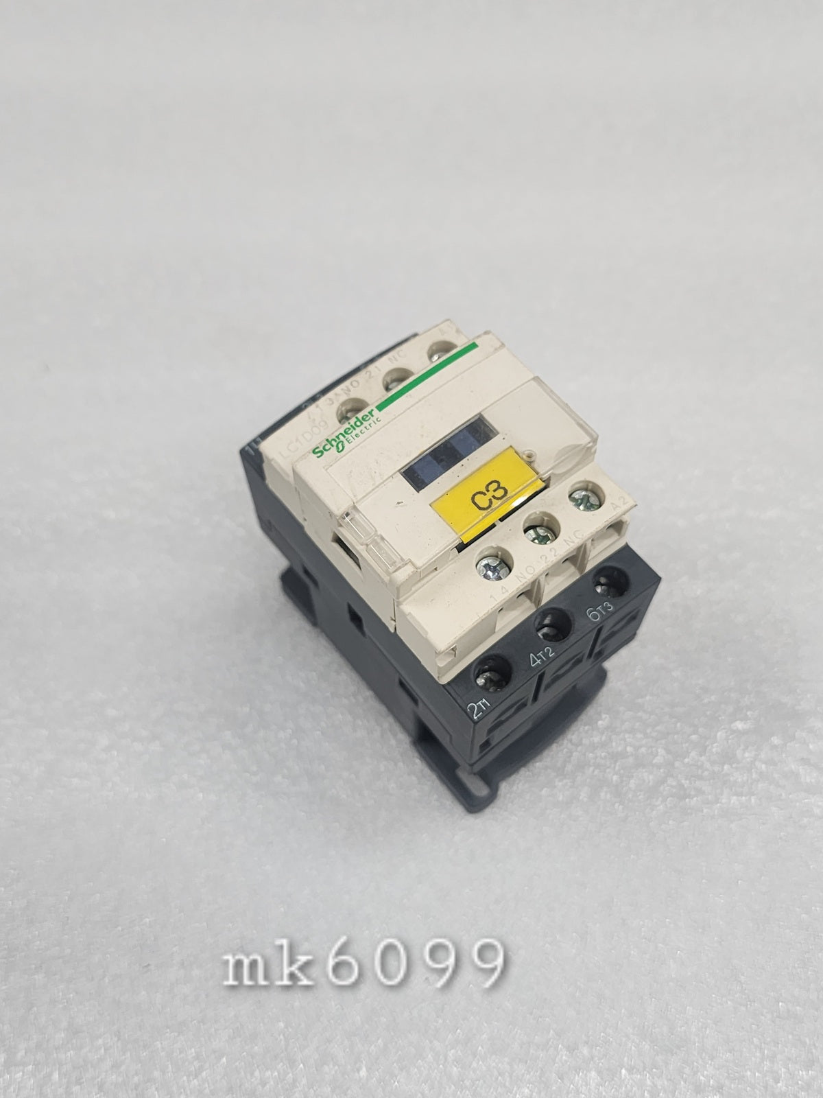 SCHNEIDER ELECTRIC LC1D09 CONTACTOR 25A - ARE Marine