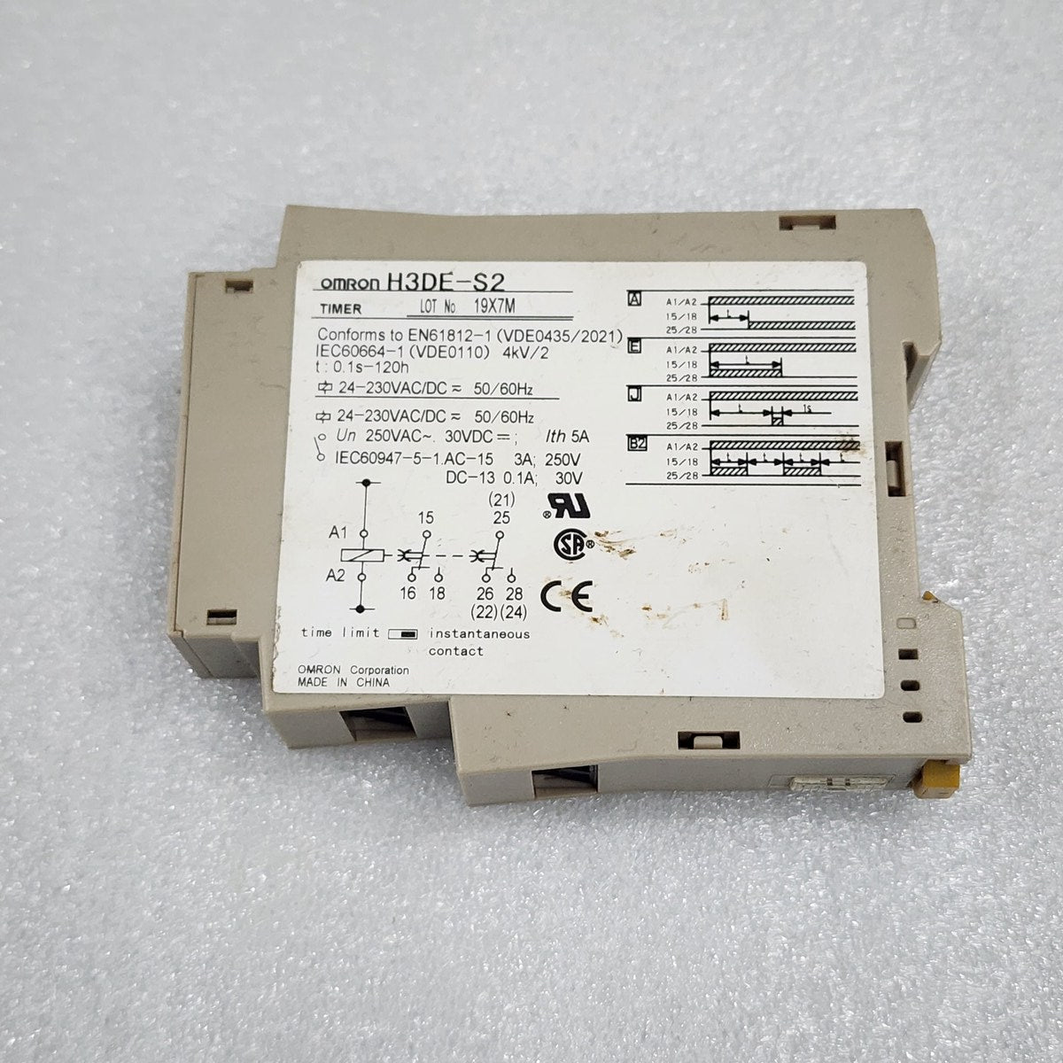 OMRON H3DE-S2 TIMER RELAY 24-230V AC/DC - ARE Marine