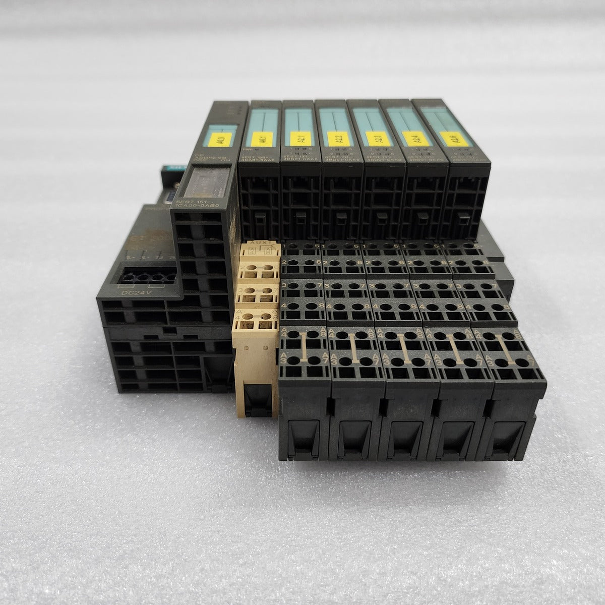 SIEMENS 6ES7 151-1CA00-0AB0 SIMATIC INTERFACE MODULE WITH I/O MODULE - ARE Marine