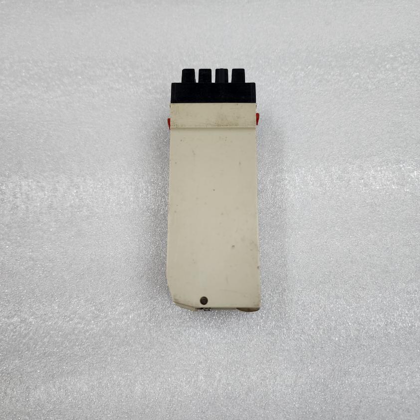 SCHNEIDER ELECTRIC RHB418B ON DELAY TIMING RELAY - ARE Marine