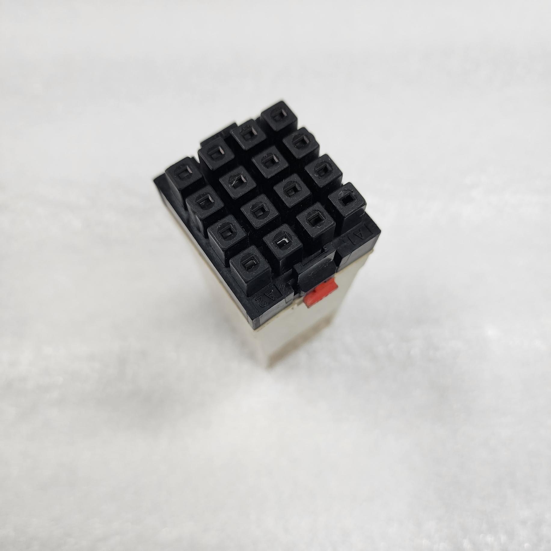 SCHNEIDER ELECTRIC RHB418B ON DELAY TIMING RELAY - ARE Marine