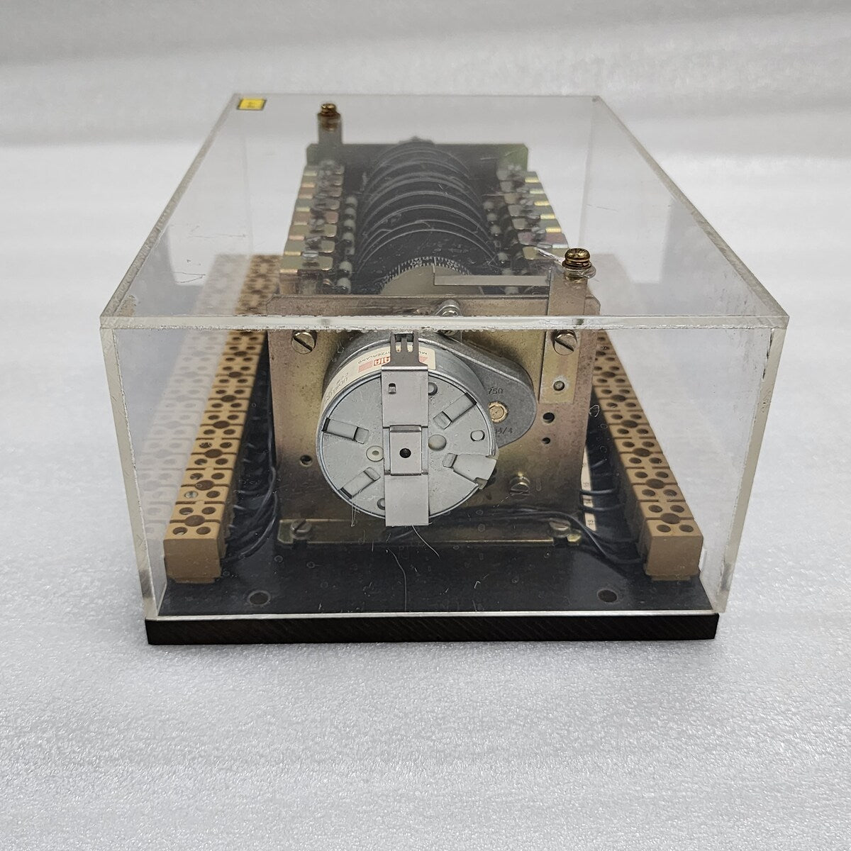 SMITT RELAIS NIEAF-SMITT UTRECHT NL PL15-401 - ARE Marine