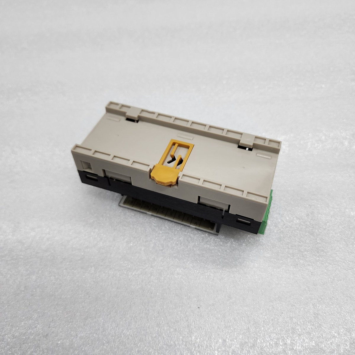 OMRON DRT2-ID08-1 REMOTE TERMINAL 24VDC - ARE Marine