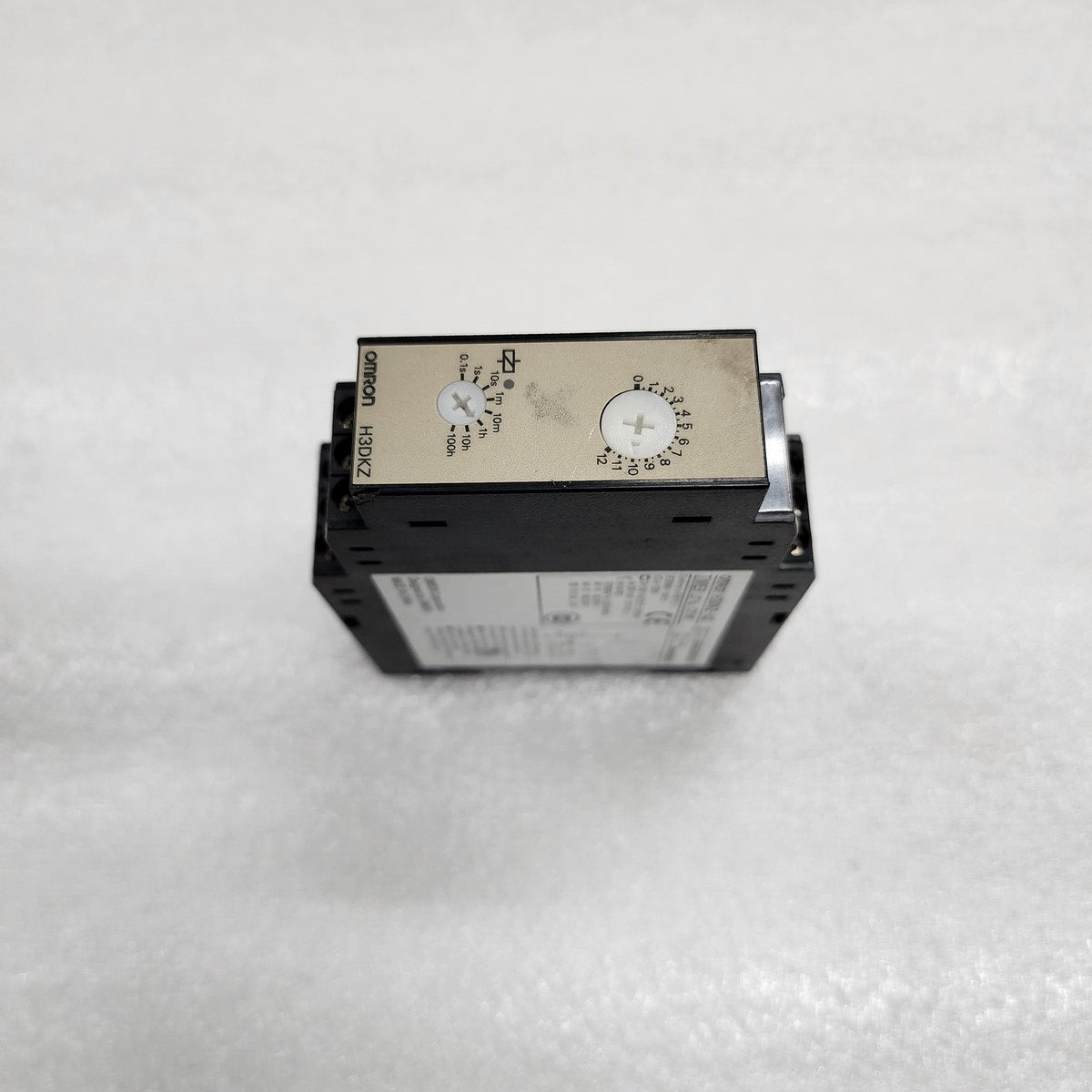 OMRON H3DKZ-A2 TIMER RELAY 24-240VAC/DC 0.1S-1200H - ARE Marine