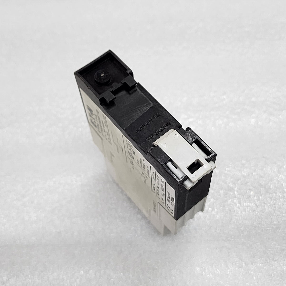 EATON ETR4-11-A ELECTRONIC TIMING RELAY XTTR6A100HS11B 24-240V AC/DC - ARE Marine