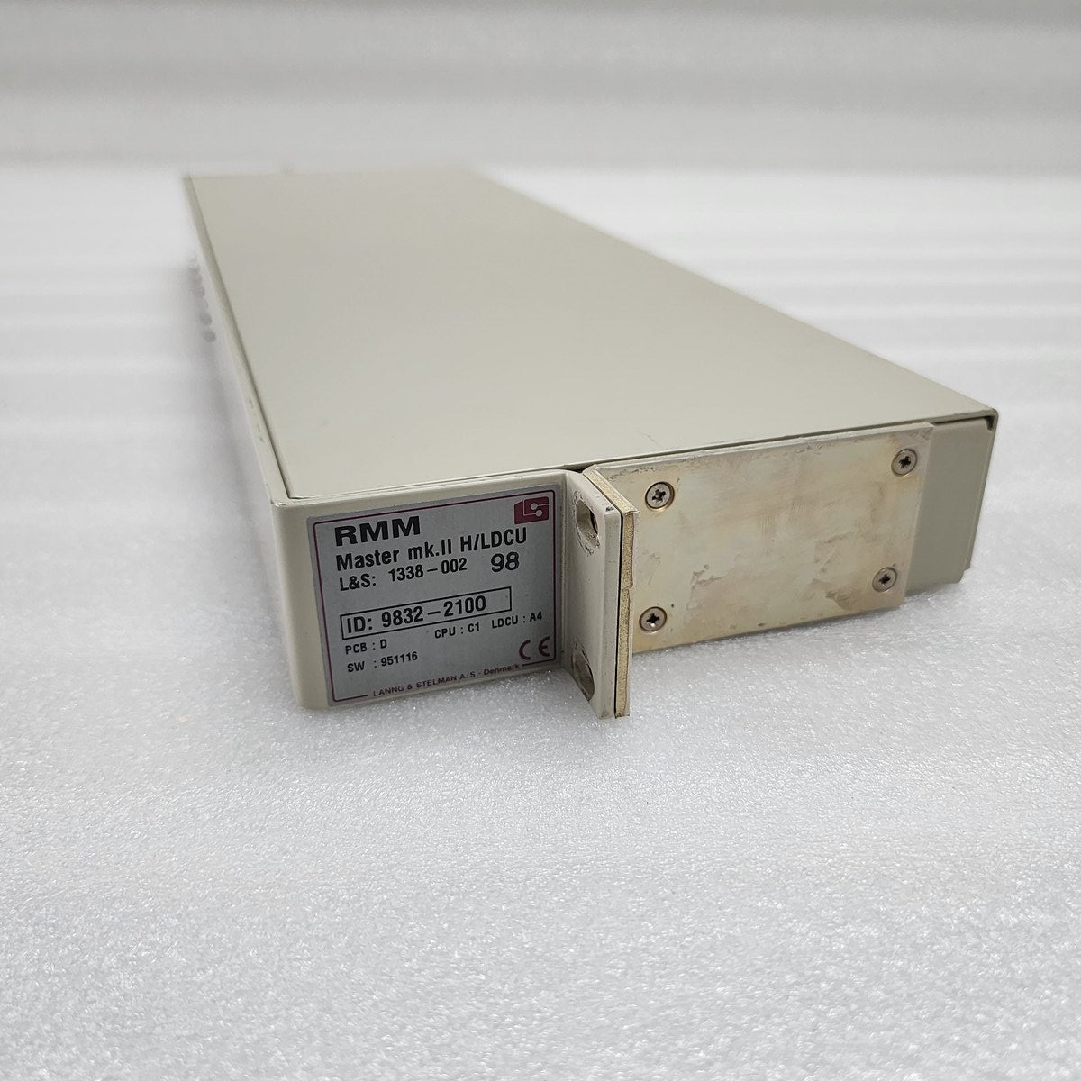 LANNG & STELMANN A/S RMM MASTER MK.II H/LDCU 1338-002 ID 9832-2100 - ARE Marine