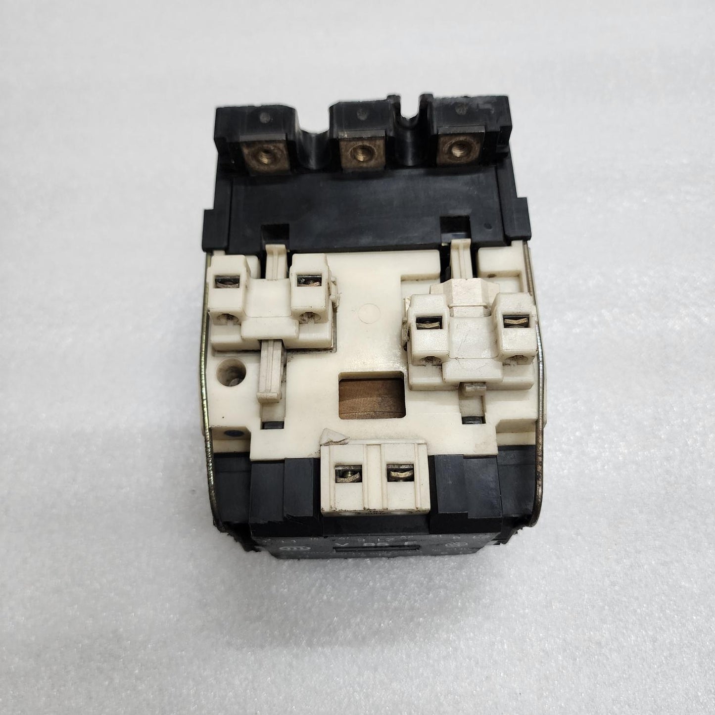 V85F MAGNETIC CONTACTOR 140A COIL VOLTAGE 48VAC