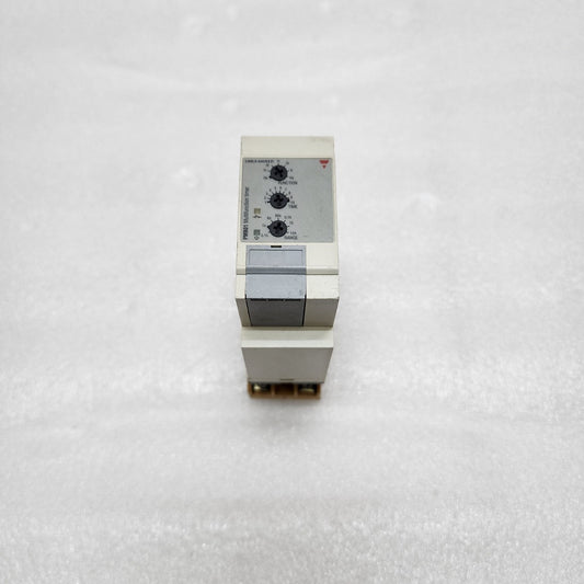 CARLO GAVAZZI PMB01DM24 MULTIFUNCTION TIMER 24-240V AC/DC