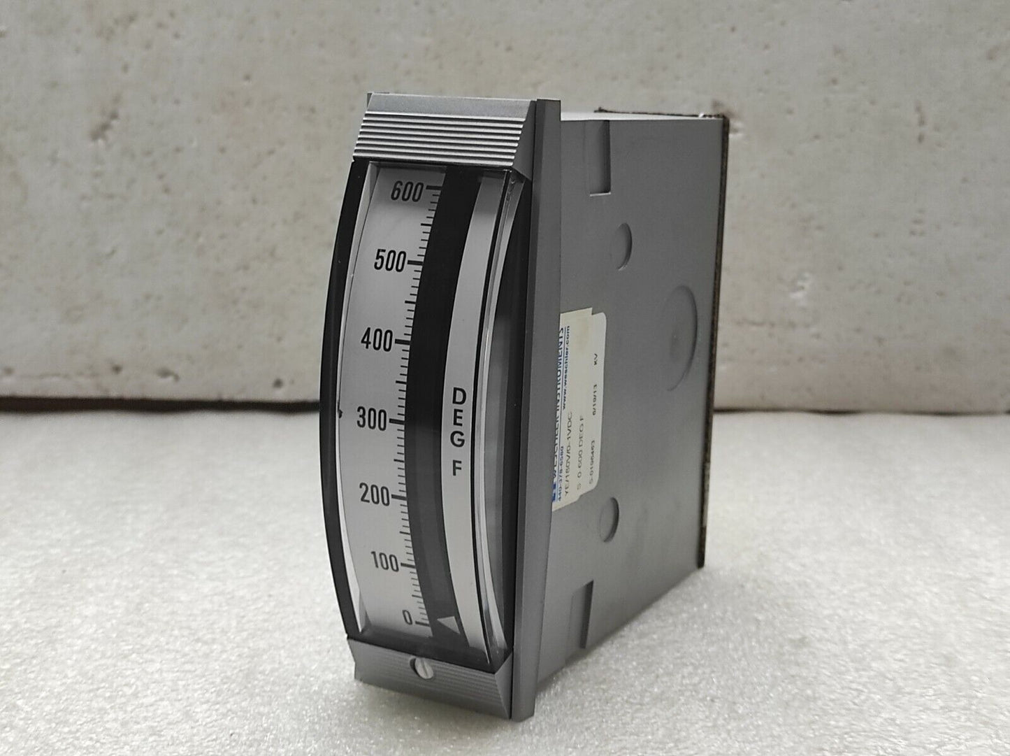 WESCHLER YE/180V/0.1VDC 180183HERLW0003 TEMPERATURE METER 0-600 DEGREES FAHRENHE