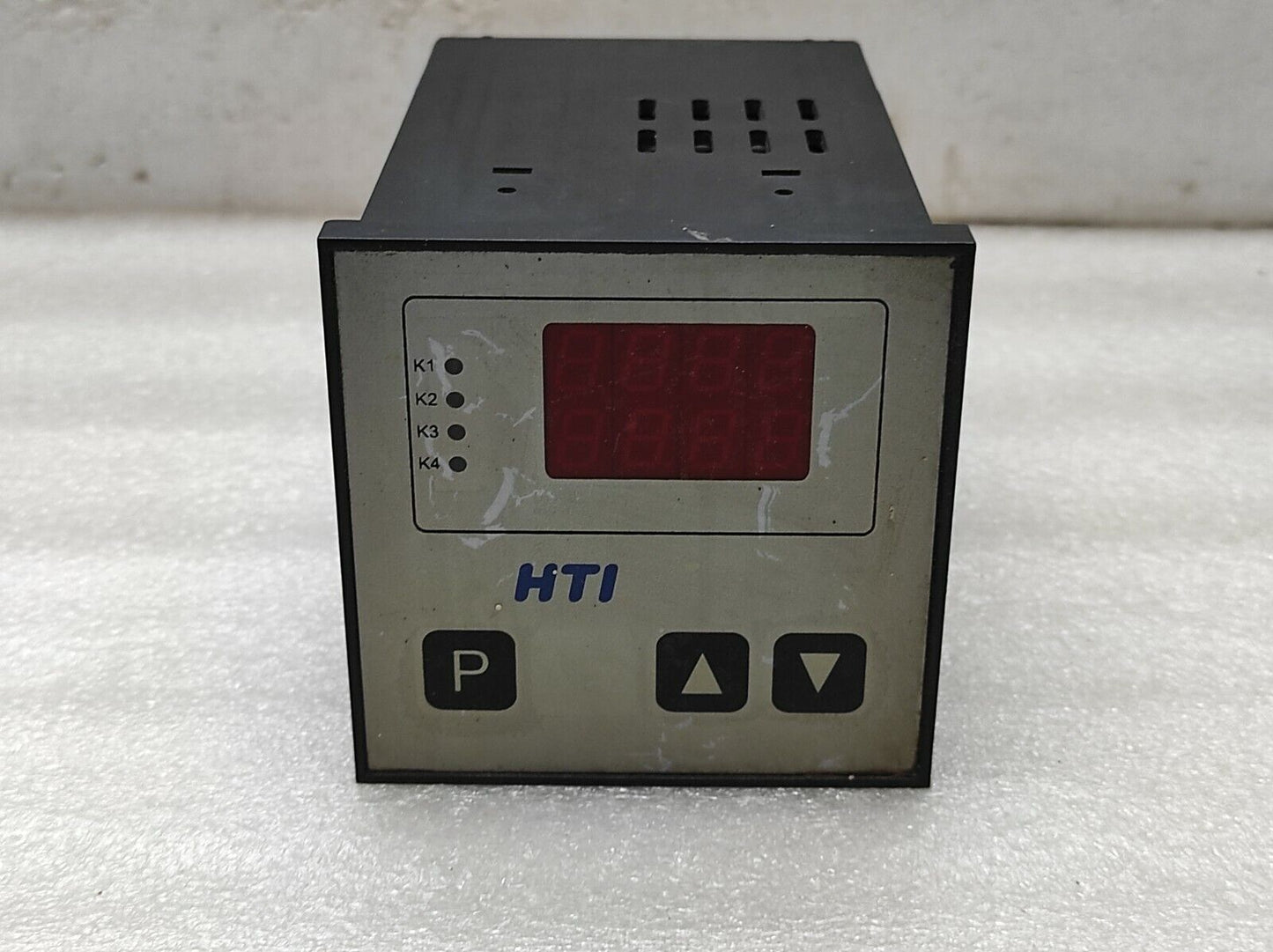 HTI 92200/201/700/701-99SF6 TEMPERATURE CONTROLLER 230V