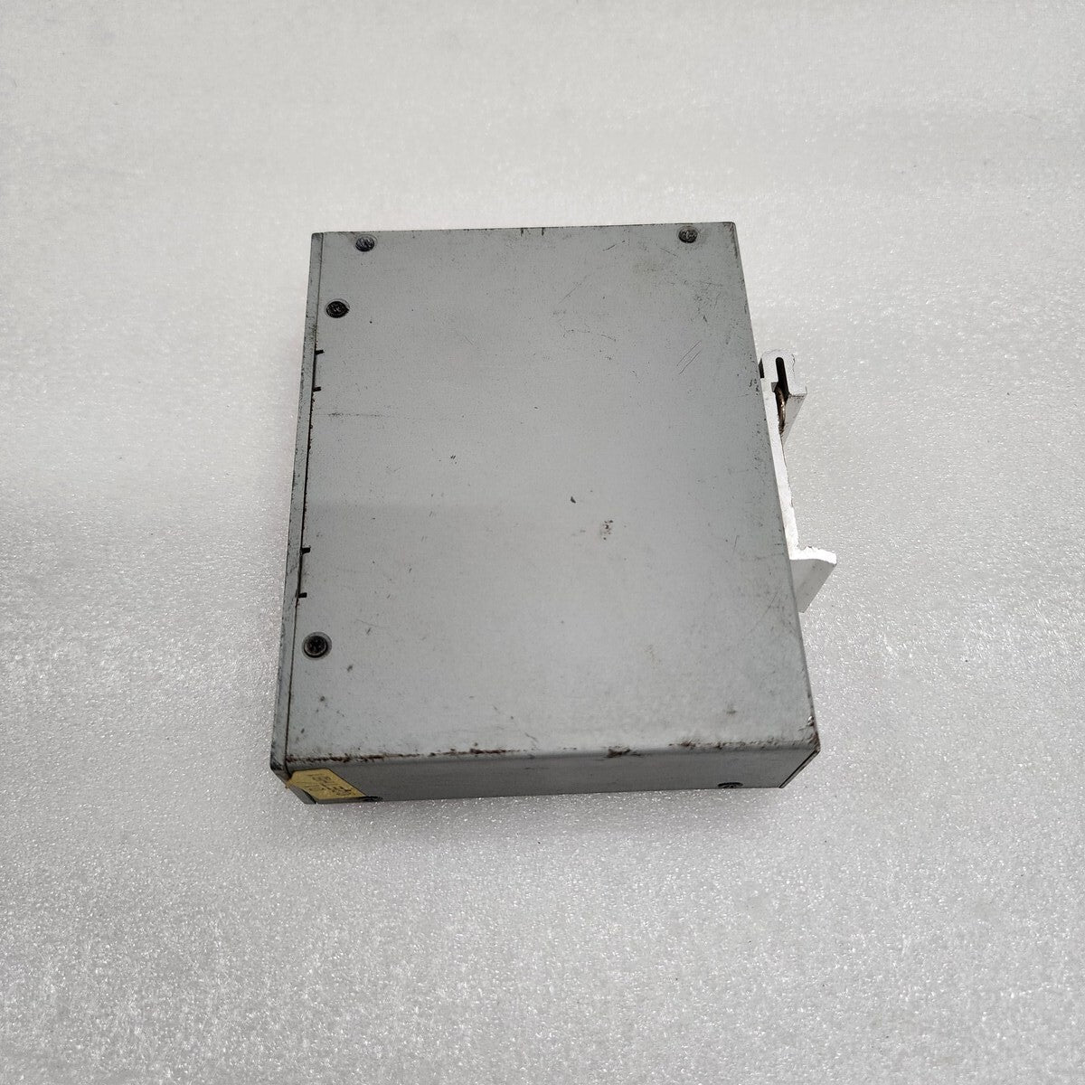 ALLEN BRADLEY CAT 1783-US5T ETHERNET SWITCH SER A 171066