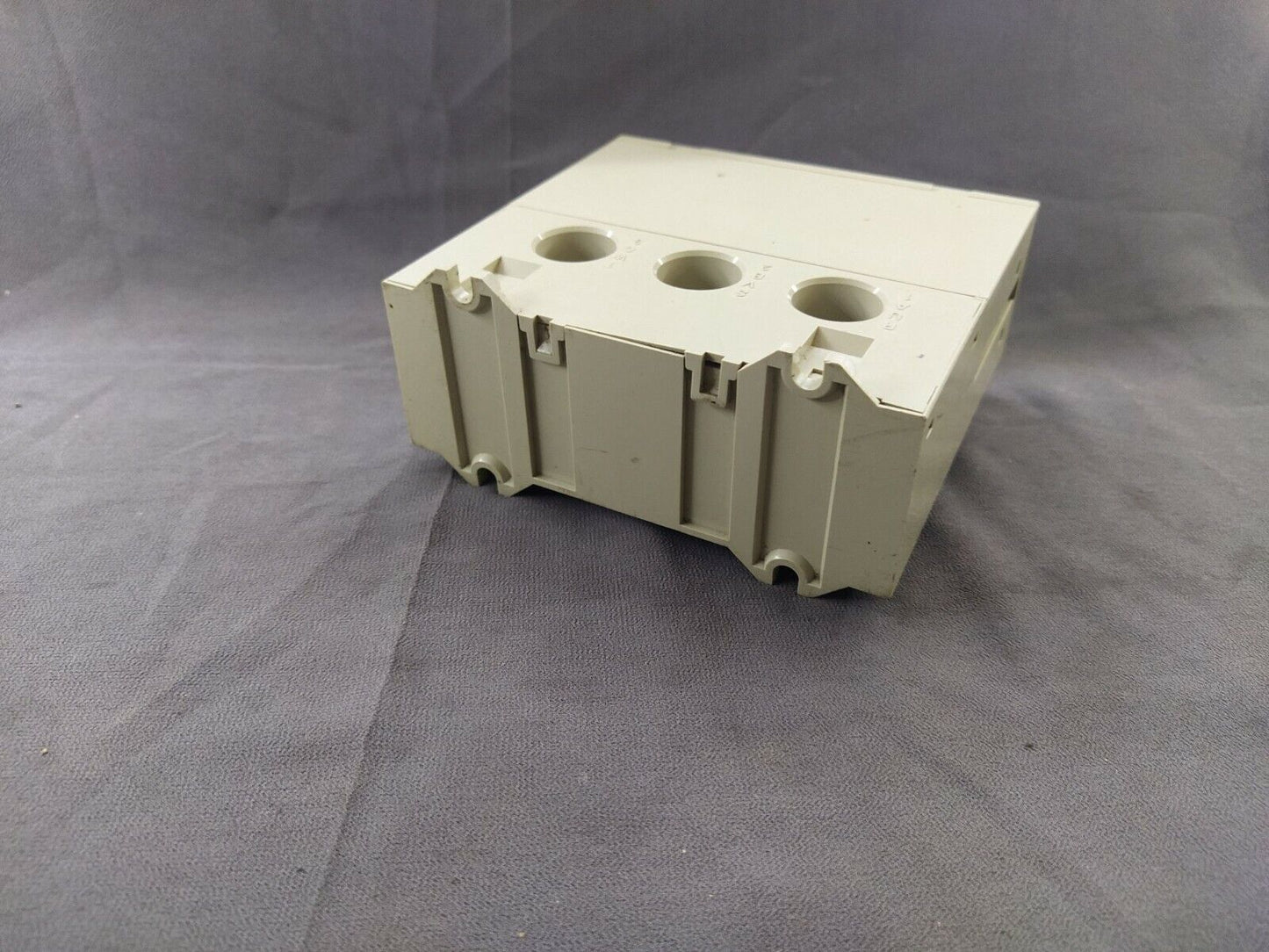 Omron K2CM 2LS Motor Relay 200-240 VAC K2CM2LS