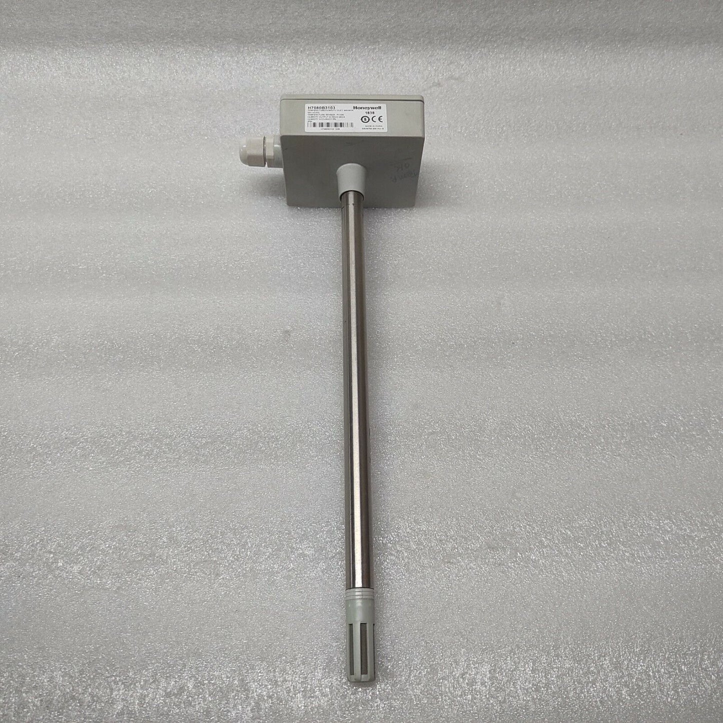 HONEYWELL H7080B3103 TEMPERATURE-HUMIDITY DUCT SENSOR 24VAC/DC PT1000