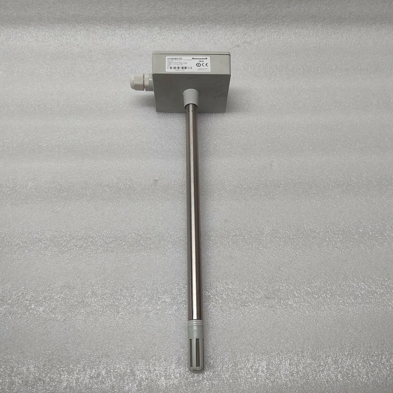 HONEYWELL H7080B3103 TEMPERATURE-HUMIDITY DUCT SENSOR 24VAC/DC PT1000
