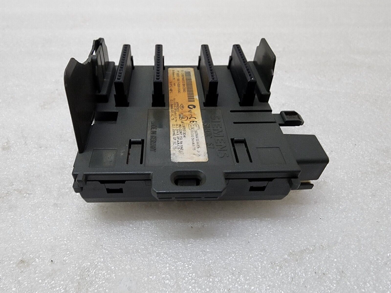 SIEMENS 6ES7 195-7HB00-0XA0 SIMATIC DP BUS MODULE