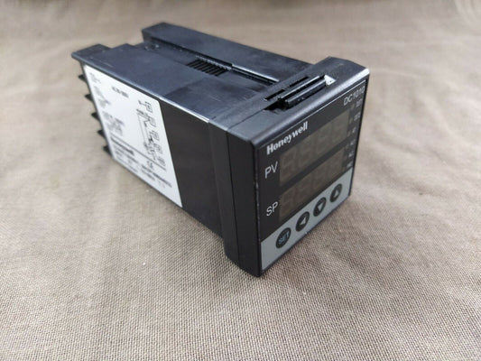 Honeywell DC1010 Temperature Controller DC1010CT-201000-E