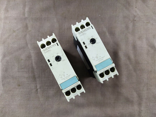 Siemens Simirel 3RP1513-1AP30 On Delay 3RP15131AP30
