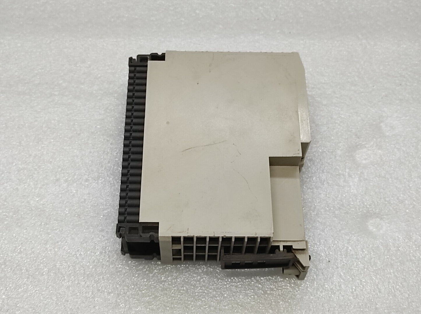 AEG MODICON DAP 216/AS-BDAP-216 OUTPUT MODULE