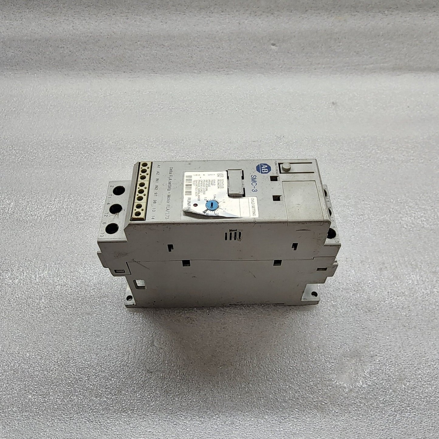 ALLEN BRADLEY SMC-3 SOFT STARTER 3A CAT 150-C3NBD