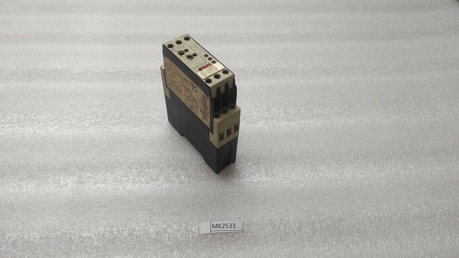 TELEMECANIQUE RE4 TP13BU TIME DELAY RELAY 09972 110-240V/24V/42-48V 0.05S-300H