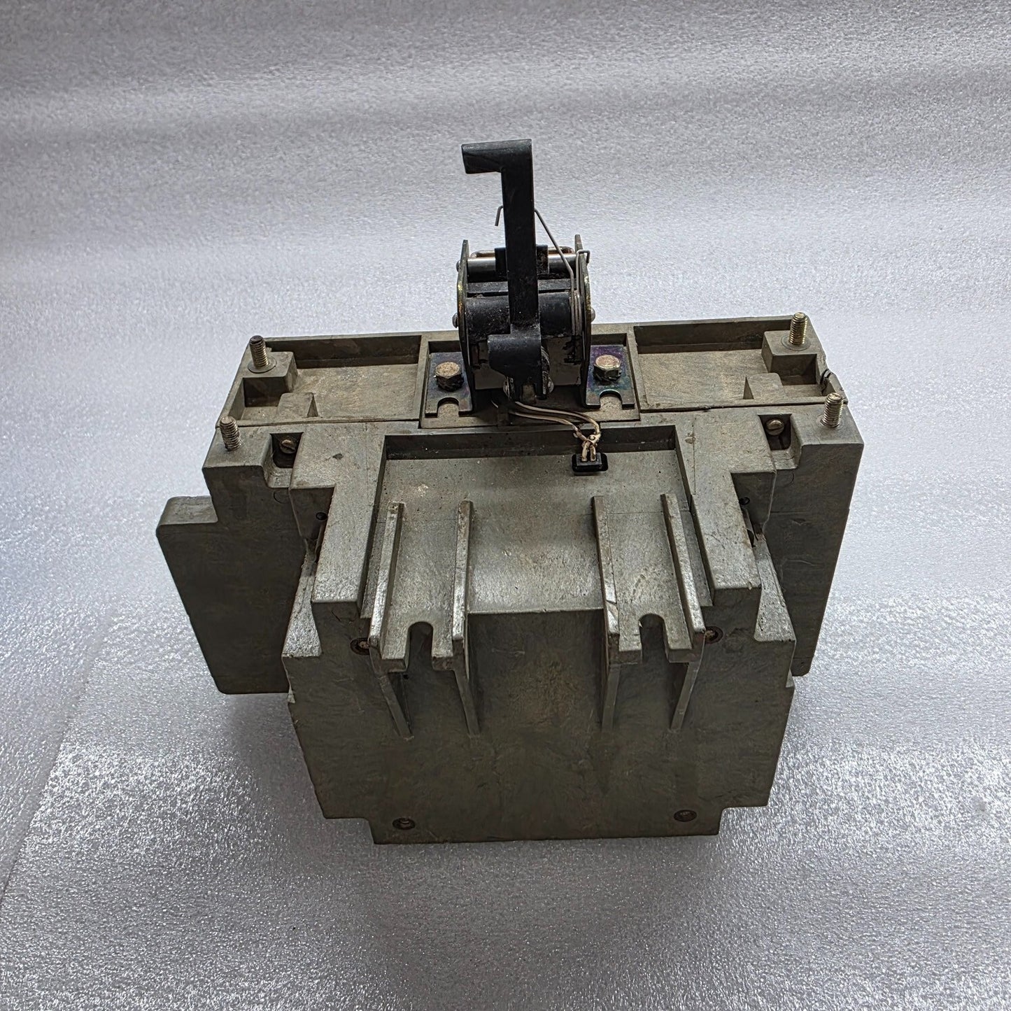 ABB SACE AR1 PROTECTION UNIT 1250A AR1