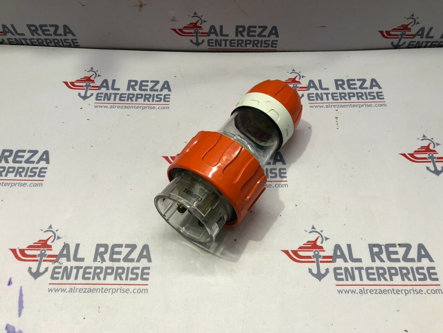 CLIPSAL 56P532 5-PIN 500V 32A PLUG AND EXTENSION SOCKETS