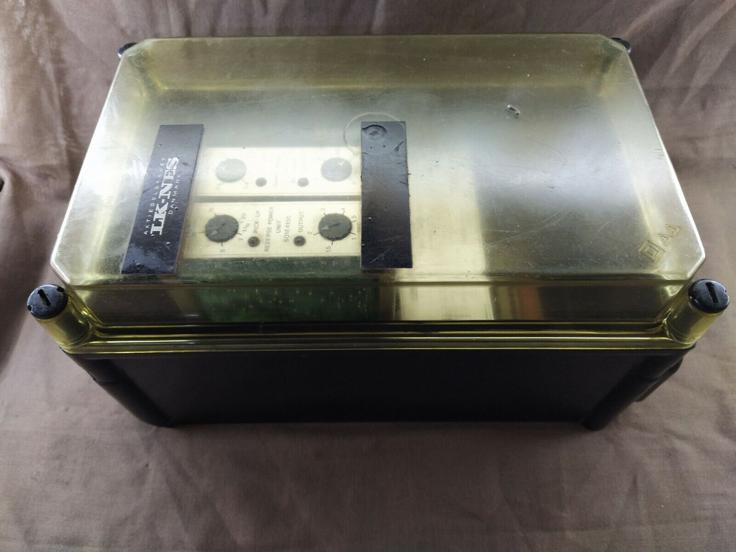 Neselco 601 E 4000 Generator Protection Relay 601E4000