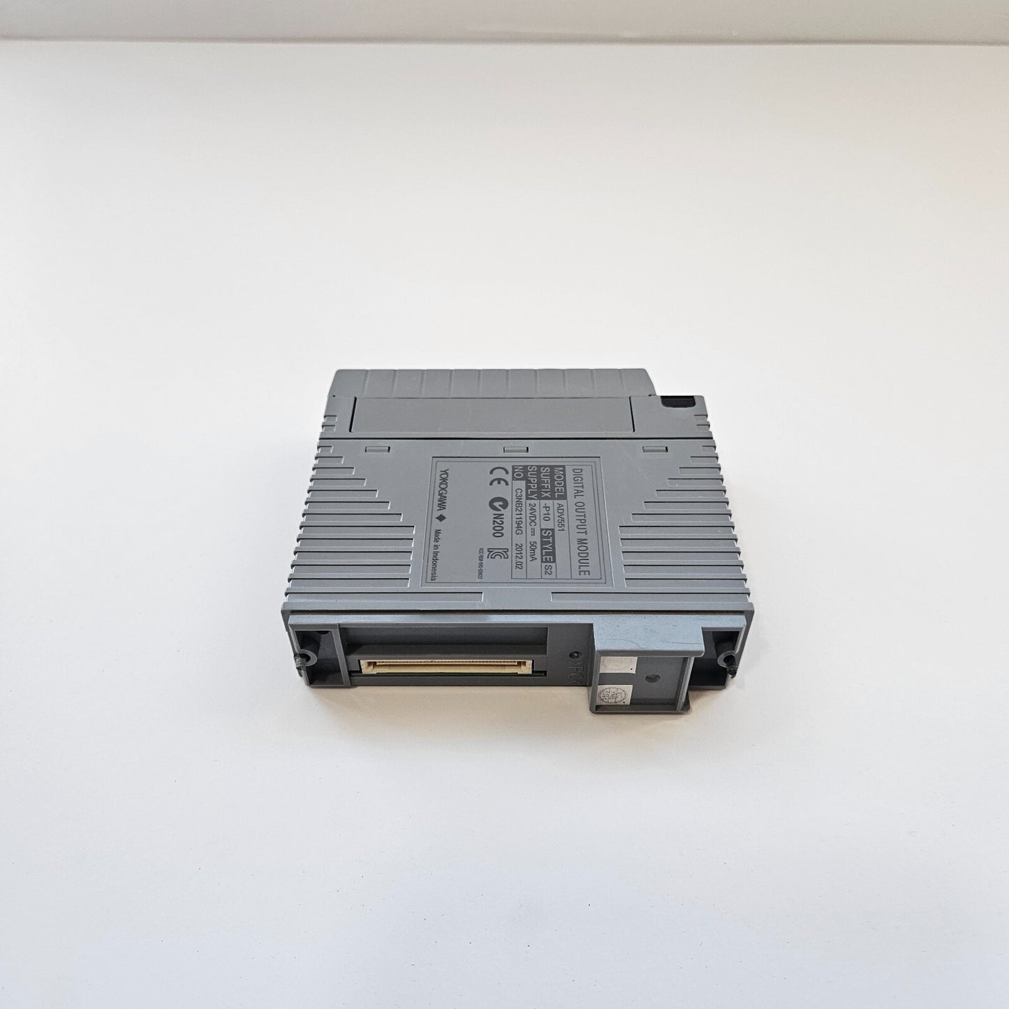 YOKOGAWA ADV551-P10 S2 DIGITAL OUTPUT MODULE ADV551