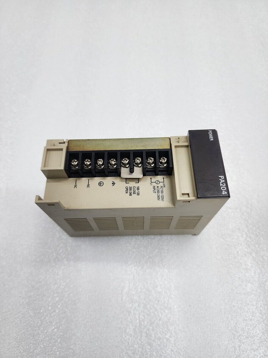 OMRON C200HW-PA204 POWER SUPPLY UNIT