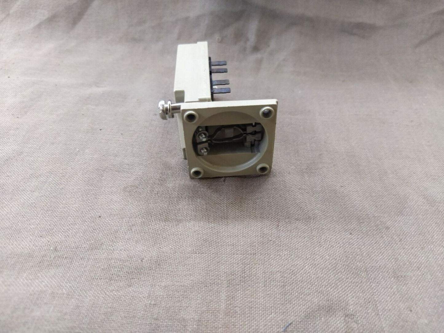 Omron D4A-0900N Limit Switch D4A0900N